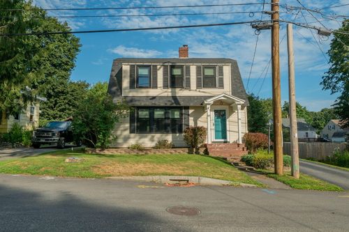34 Belfort St, Portland, ME, 04103-1258 | Card Image