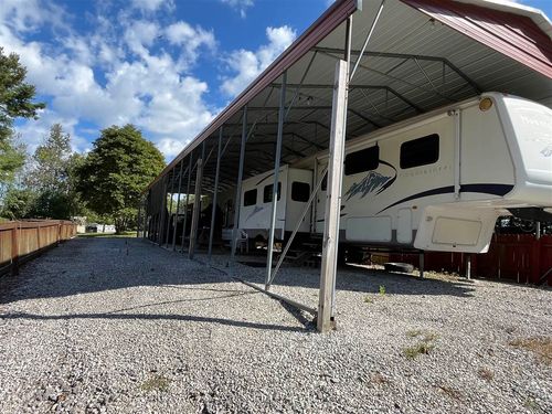 465 Silverside Dr, Scottsville, KY, 42164-6010 | Card Image