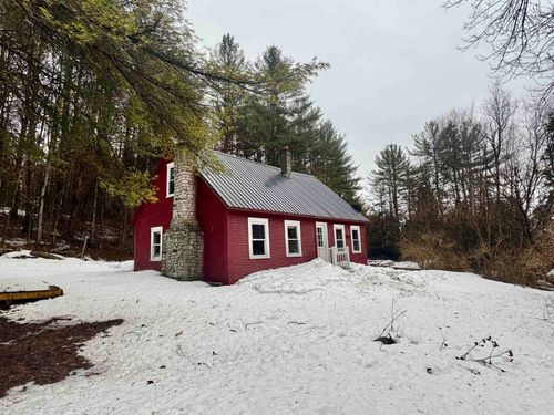 136 Ann Wilson Rd, Derby, VT, 05829-9792 | Card Image