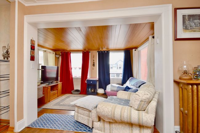 342 King St, Home with 0 bedrooms, 0 bathrooms and 4 parking in Midland ON | Image 34