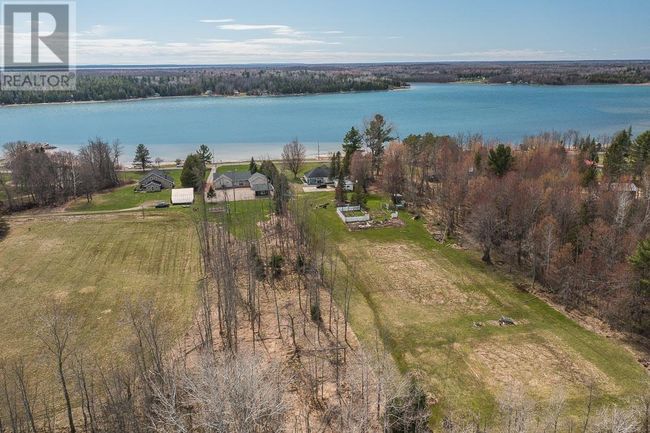 1178 Sailors Encampment Dr, Home with 3 bedrooms, 2 bathrooms and null parking in Richards Landing ON | Image 37