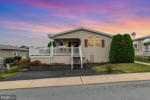 13 Elizabeth Ave, LEBANON, PA, 17042-7199 | Card Image