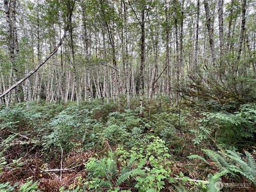 4 Scenic Dr Ne, Poulsbo, WA, 98370 | Card Image