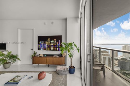 3609-475 Brickell Ave, Miami, FL, 33131-2702 | Card Image