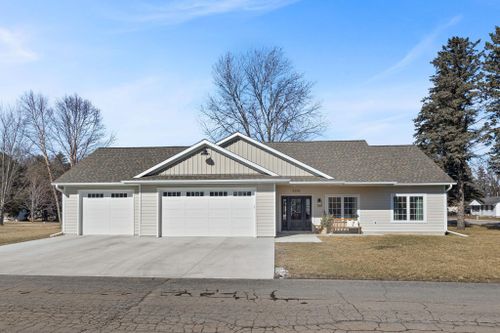 305 Grove Avenue Ne, Silver Lake, MN, 55381 | Card Image