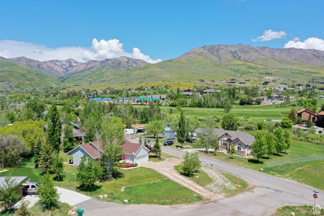 Birds eye view of property featuring a residential view and a mountain view | Image 46