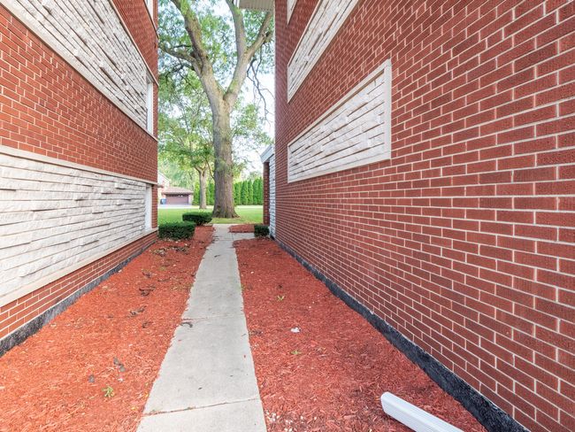 APT-3A - 6862 W Lode Dr, Condo with 2 bedrooms, 1 bathrooms and 2 parking in Worth IL | Image 7