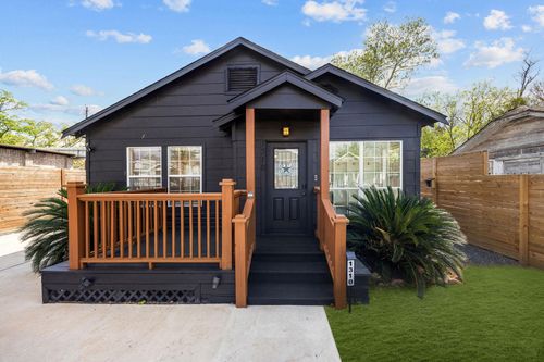 1310 Walton St, Houston, TX, 77009-3038 | Card Image