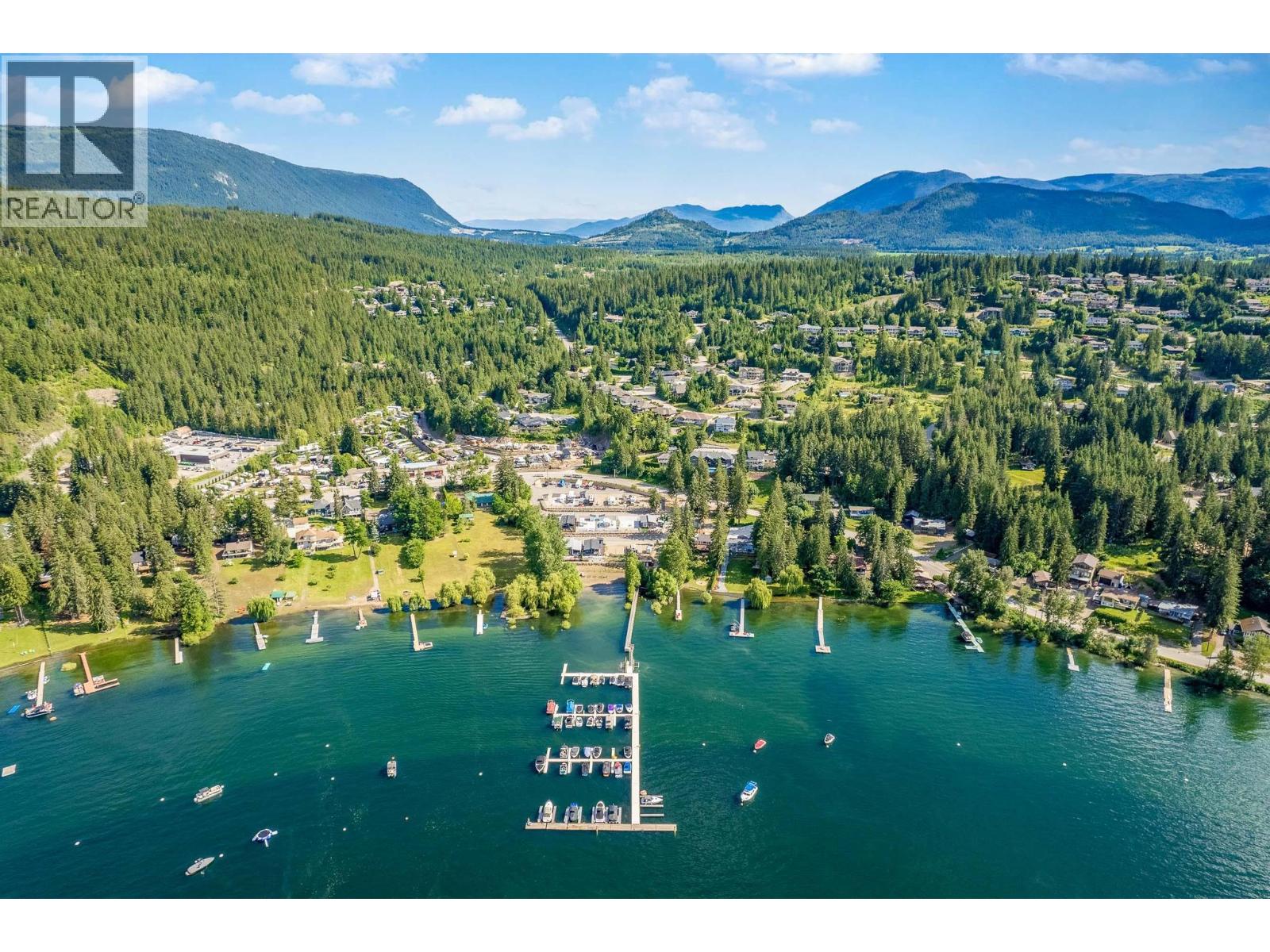 Residential in Blind Bay 4