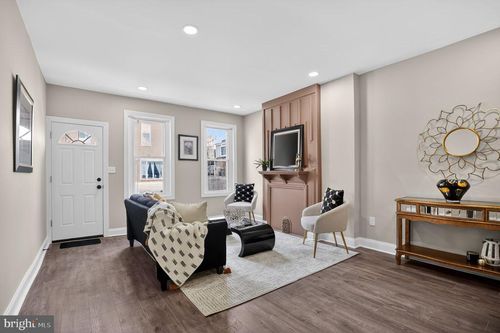 2014 Moore St, PHILADELPHIA, PA, 19145-2007 | Card Image