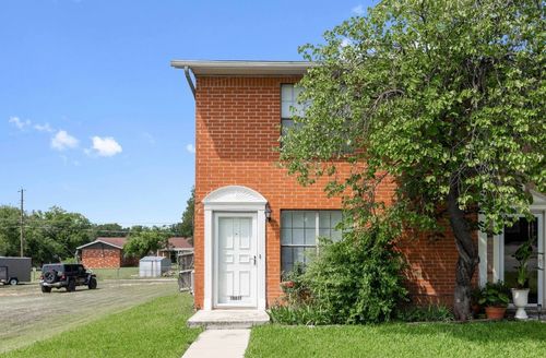 f-1601 14th St, Brownwood, TX, 76801-5358 | Card Image