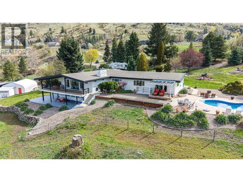 701 Robin Rd, Vernon, BC, V1B3B3 | Card Image