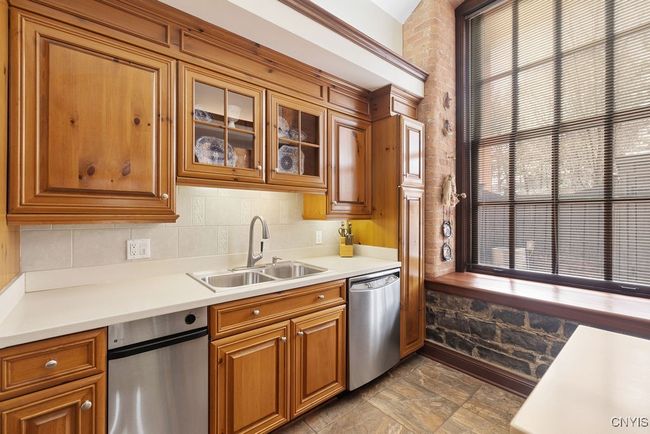110 - 429 N Franklin St, Condo with 2 bedrooms, 3 bathrooms and null parking in Syracuse NY | Image 15