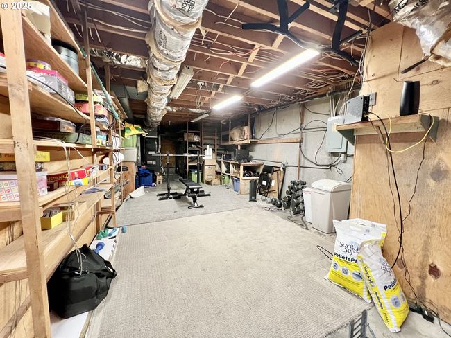 1082 E Highland Ave, House other with 5 bedrooms, 3 bathrooms and 2 parking in Hermiston OR | Image 38