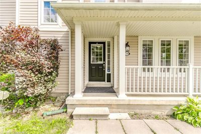 136 Bailey Dr, House other with 3 bedrooms, 2 bathrooms and 2 parking in Cambridge ON | Image 3