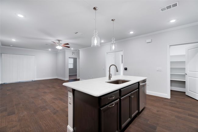 Kitchen | Image 6