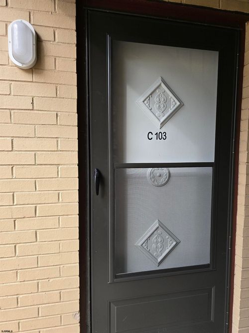 c-103-600 - C-103 Pacific Ave, Atlantic City, NJ, 08401 | Card Image