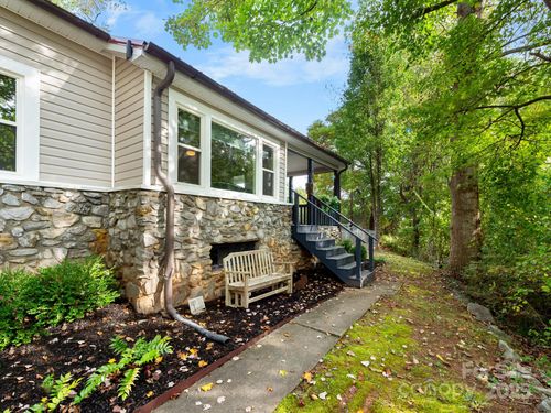 753 Sand Hill Rd, Asheville, NC, 28806-1529 | Card Image