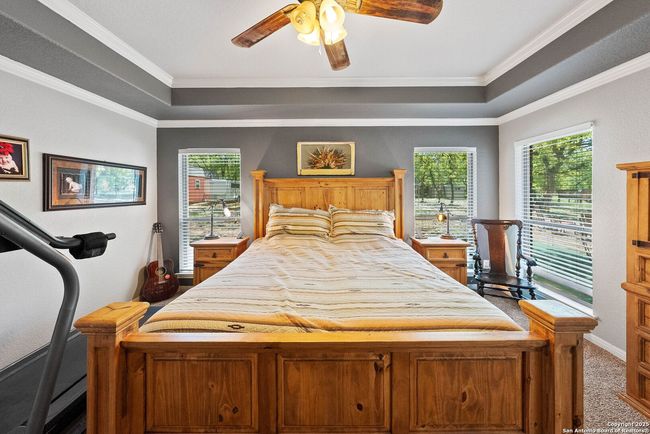 162 Champions Blvd, House other with 3 bedrooms, 2 bathrooms and null parking in La Vernia TX | Image 24