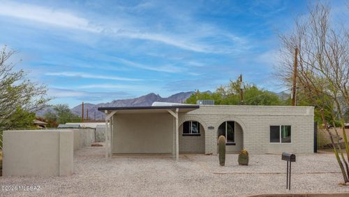 4243 E Los Robles, Tucson, AZ, 85712 | Card Image
