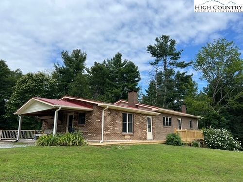 130 Cornerstone Ln, Deep Gap, NC, 28618-9740 | Card Image