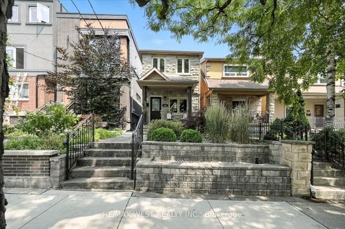 165 Caledonia Rd, Toronto, ON, M6E4S8 | Card Image