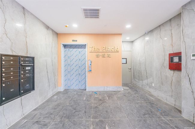 2F - 811 45 Th St, Condo with 1 bedrooms, 1 bathrooms and null parking in Brooklyn NY | Image 32