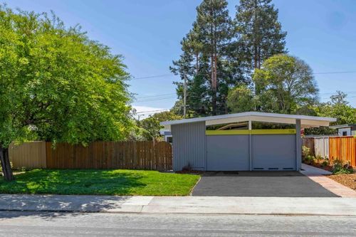 728 Seminole Way, Palo Alto, CA, 94303-4724 | Card Image