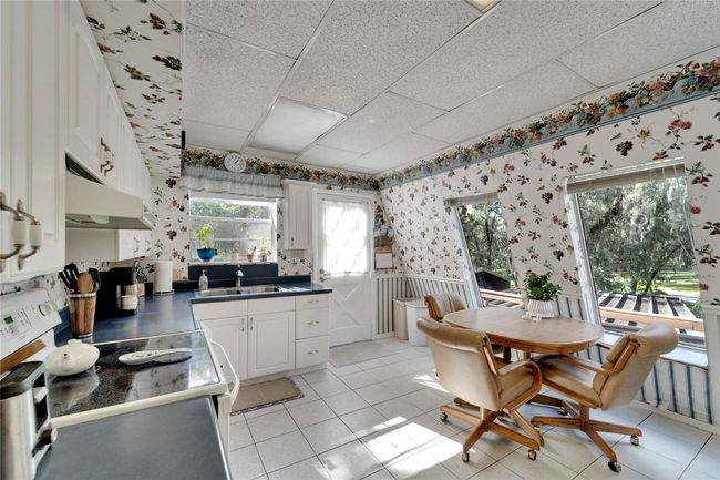 6802 Valrie Ln, House other with 4 bedrooms, 3 bathrooms and null parking in RIVERVIEW FL | Image 16