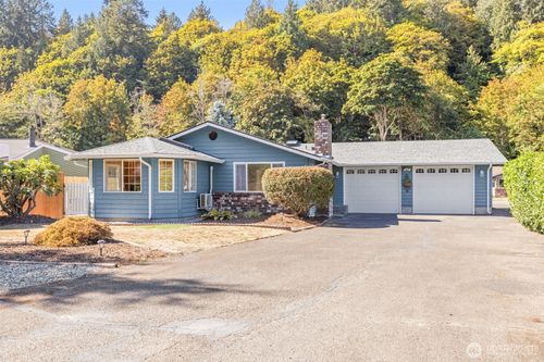 30 S Ridge View Dr, Port Angeles, WA, 98362-8157 | Card Image