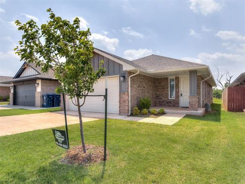2720 Nw 199th St, Edmond, OK, 73012-5249 | Card Image