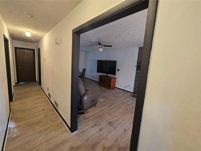 1297 Tree Creek Ct, Condo with 2 bedrooms, 3 bathrooms and 2 parking in Clarkston GA | Image 8
