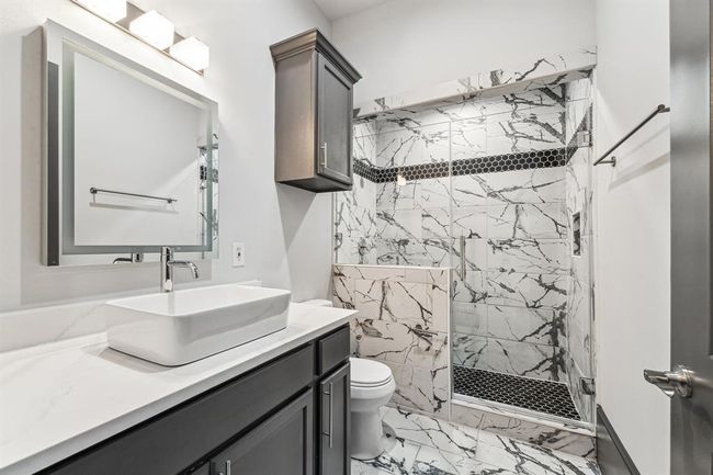 3954 Charleston St, House other with 4 bedrooms, 5 bathrooms and null parking in Houston TX | Image 4