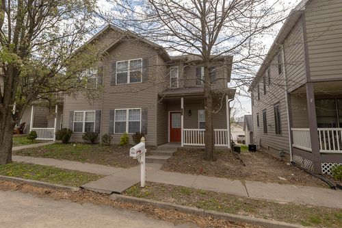 1938 Center St, COLUMBIA, MO, 65203-8682 | Card Image