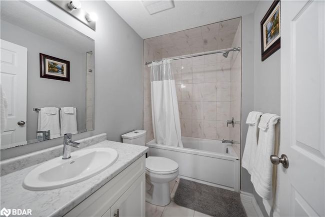 182 Oat Lane, House attached with 2 bedrooms, 2 bathrooms and 1 parking in Kitchener ON | Image 9