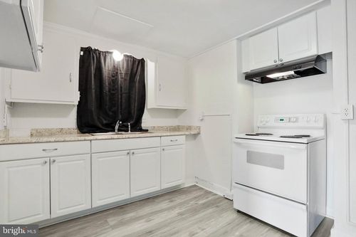 1fs-310 N Potomac St, HAGERSTOWN, MD, 21740-3864 | Card Image