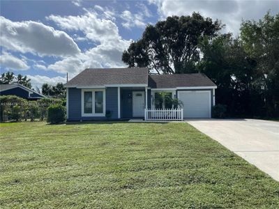 9091 Chrysanthemum Dr, House other with 2 bedrooms, 2 bathrooms and null parking in Boynton Beach FL | Image 2