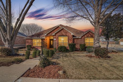 5501 Somerset Dr, Rowlett, TX, 75089-4502 | Card Image
