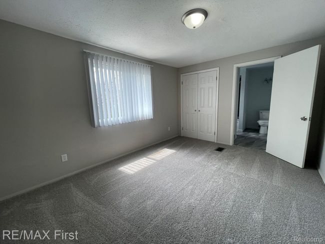 21128 Kenmore Ave, House other with 4 bedrooms, 2 bathrooms and null parking in Harper Woods MI | Image 23
