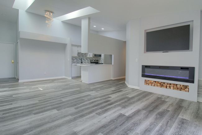 APT-182 - 1565 Harbour Blvd, Condo with 2 bedrooms, 2 bathrooms and null parking in Trenton MI | Image 7