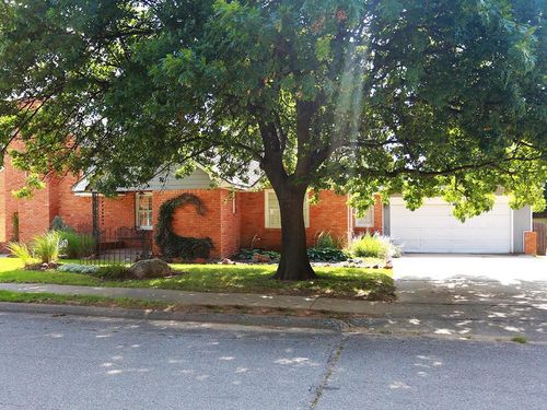 4604 N Donald Ave, Bethany, OK, 73008-2732 | Card Image