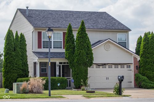 6524 Amick Way, Indianapolis, IN, 46268-8625 | Card Image