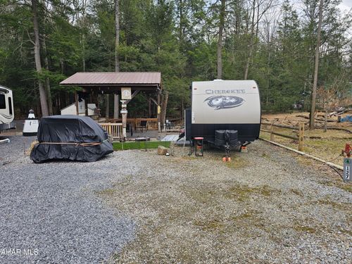 127 Magnolia Cir, Flinton, PA, 16640-1820 | Card Image