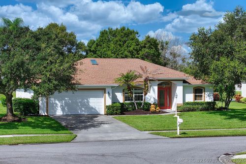 240 53rd Cir, Vero Beach, FL, 32968-2238 | Card Image