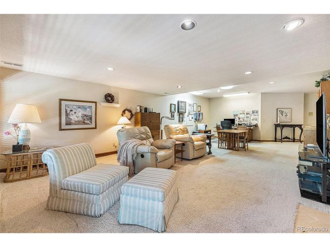 9873 Greensview Cir, Townhouse with 3 bedrooms, 4 bathrooms and null parking in Lone Tree CO | Image 20