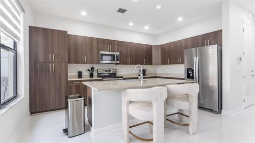 20927 Nw 1st Ct, Pembroke Pines, FL, 33029-3522 | Card Image