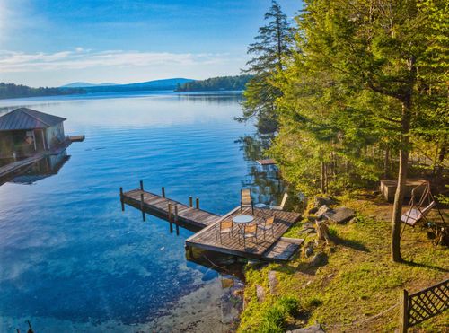121 Garnet St, Sunapee, NH, 03782-2776 | Card Image