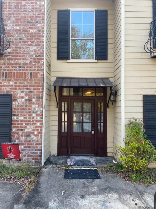 24247 Chateau De Chene Dr, Walker, LA, 70785-7243 | Card Image