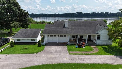 1425 Main St, Grandview, IN, 47615-9447 | Card Image