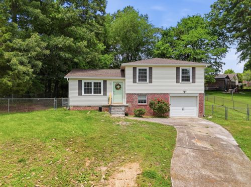 1843 Snoopy Ln, Hixson, TN, 37343-1598 | Card Image